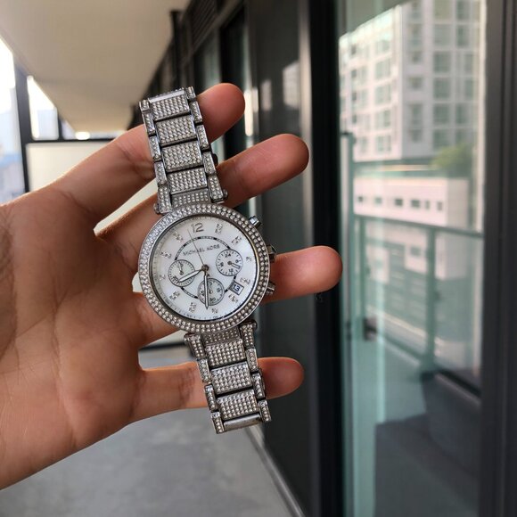 Michael Kors Women's Watch - Picture 3 of 8